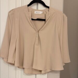 MABLE ANTHROPOLOGIE cream Split-Neck Flutter Sleeve Top